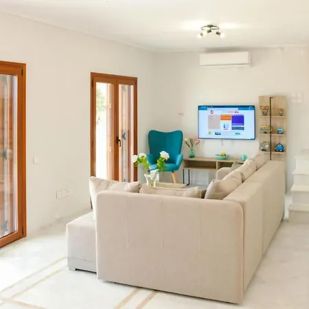 Oliveto Con Vista Apolpaina