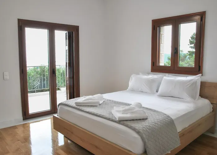 Oliveto Con Vista Apolpaina