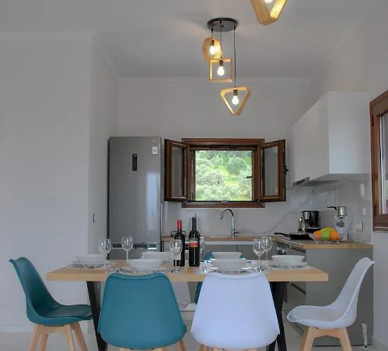 Oliveto Con Vista Apolpaina