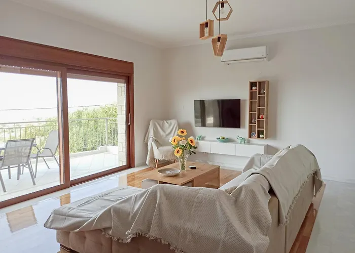 Oliveto Con Vista Apolpaina